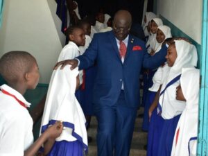 Proffesor George Magoha with students